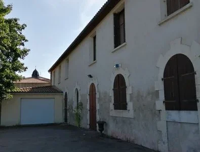 290m² Large Family House or Gite Business